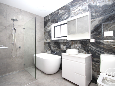 27 Mona Street, Auburn