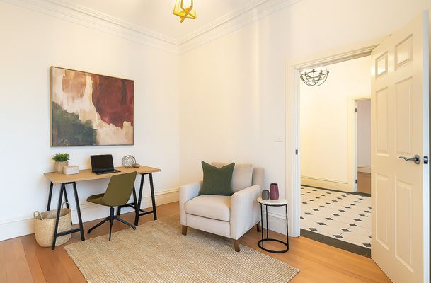 8 Arbroath Court, Greenvale