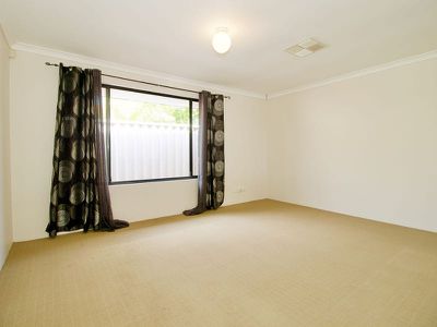12 Mayflower Close , Port Kennedy