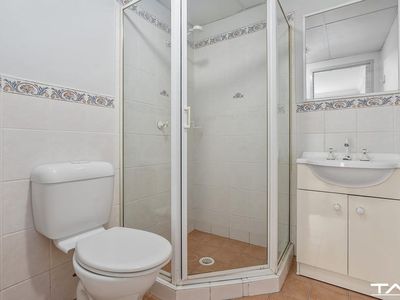 6 / 70-72 Pitt Street, Granville