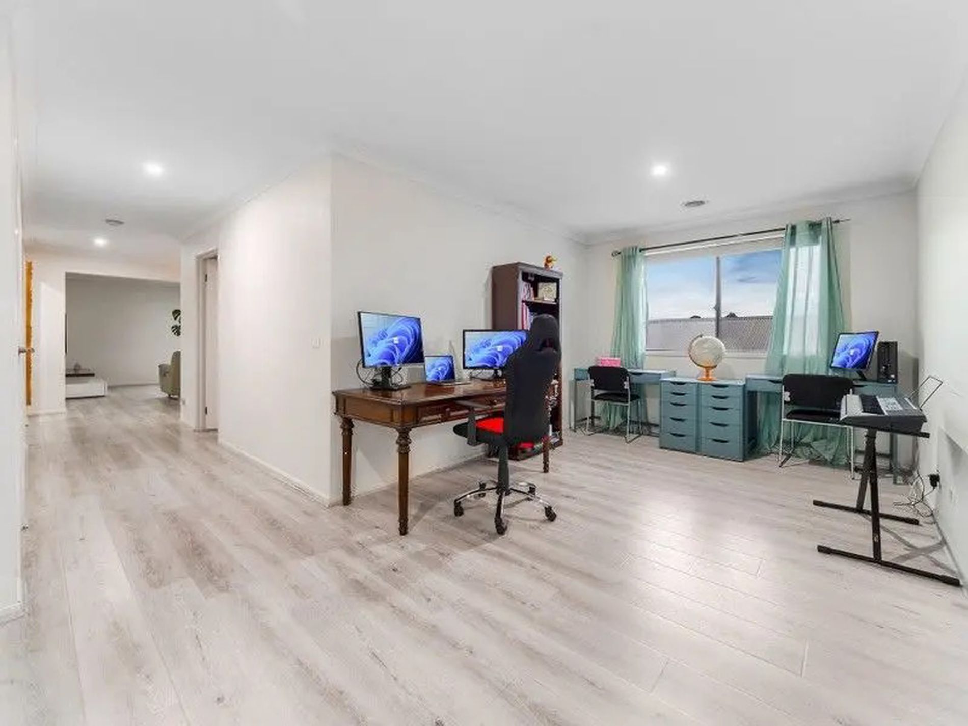 60 Ferrari Drive, Cranbourne East