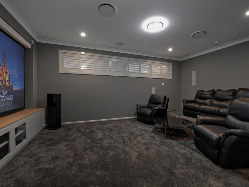 69 Arnold Ave, Kellyville