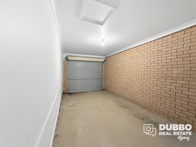 2B Rivergum Place, Dubbo