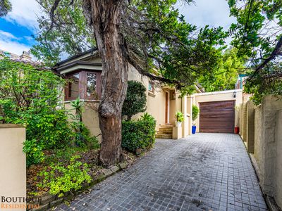 14 Charles Street, Petersham