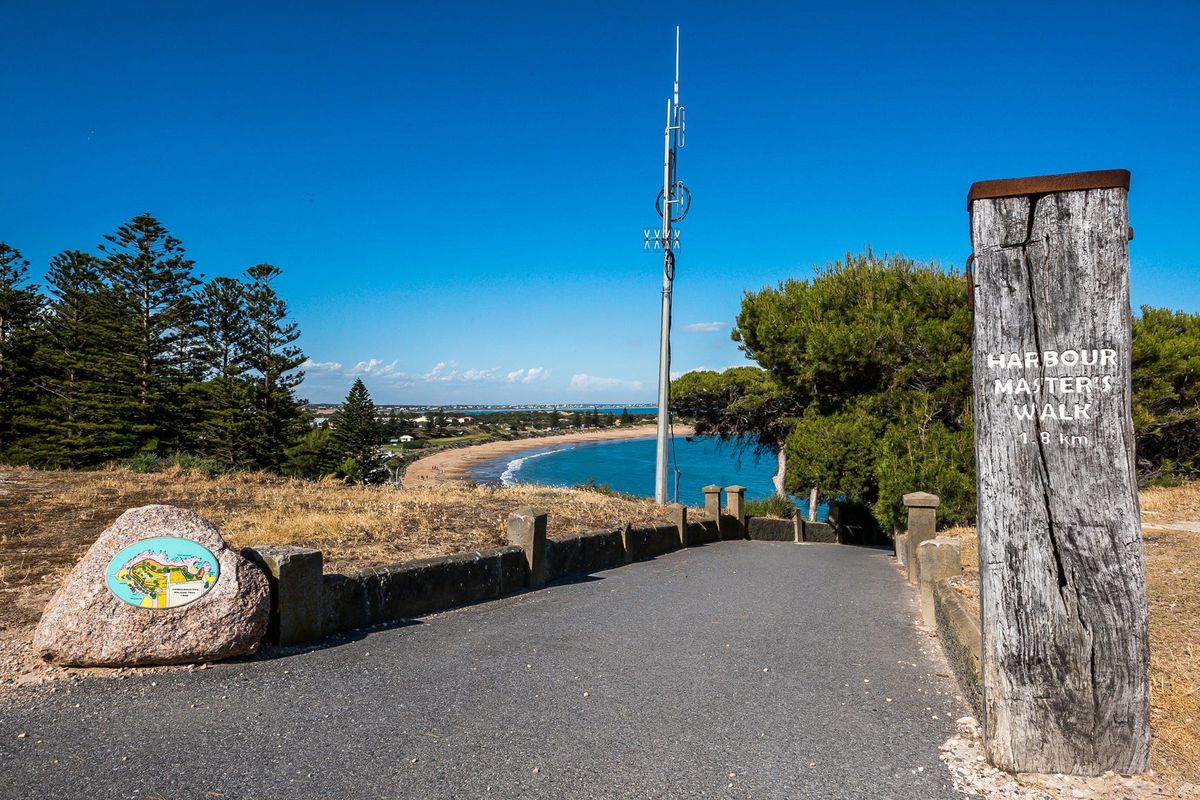 5 Teal Circuit, Hayborough