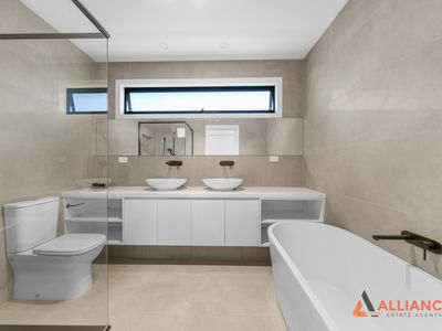 1 / 30 Ashford Street, Templestowe Lower