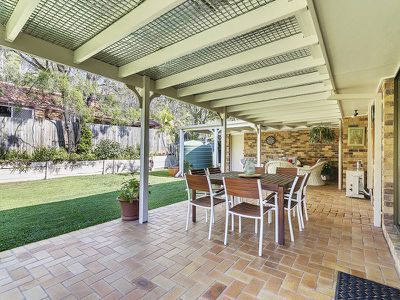 8 Karalise Street, Rochedale South