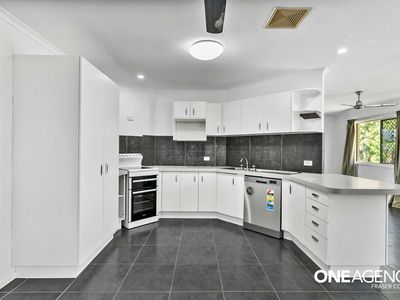 90 Lauren Street, Urangan