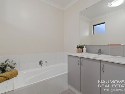 59 Merlot Way, Pearsall