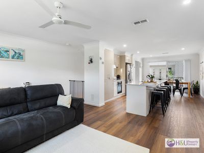 9 / 11 Mumford Road, Narangba