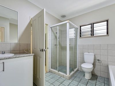 3 Cunningham Crescent, Gunn