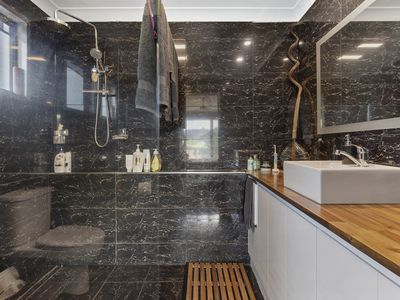 4 Rowe Street, Brighton