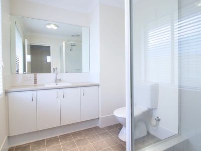11 Wanderer Parkway, Baldivis