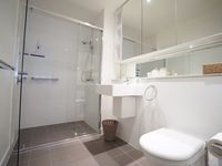 842 / 43 Hercules Street, Hamilton
