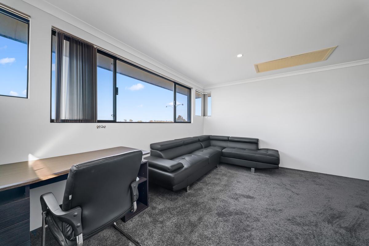 13 Eucalyptus Drive, Hammond Park