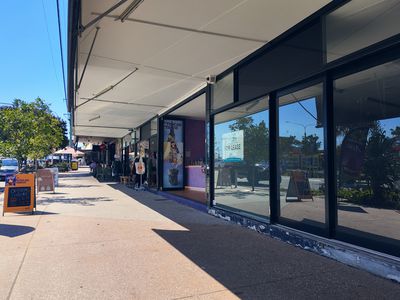 4 / 2215 Gold Coast Highway, Mermaid Beach