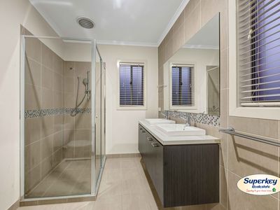 31 Toucan Road, Tarneit
