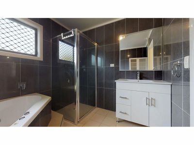 24 Yulong Street, Dubbo