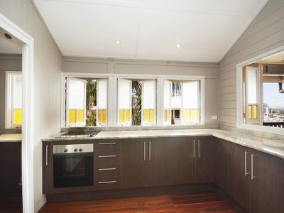 13 Melton Terrace,, Townsville City