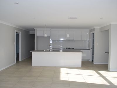 24 Argyle Avenue, Dubbo