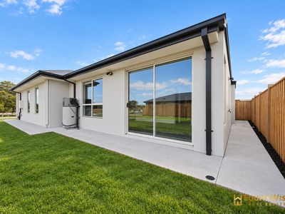 35 Pennings Road, Wyndham Vale