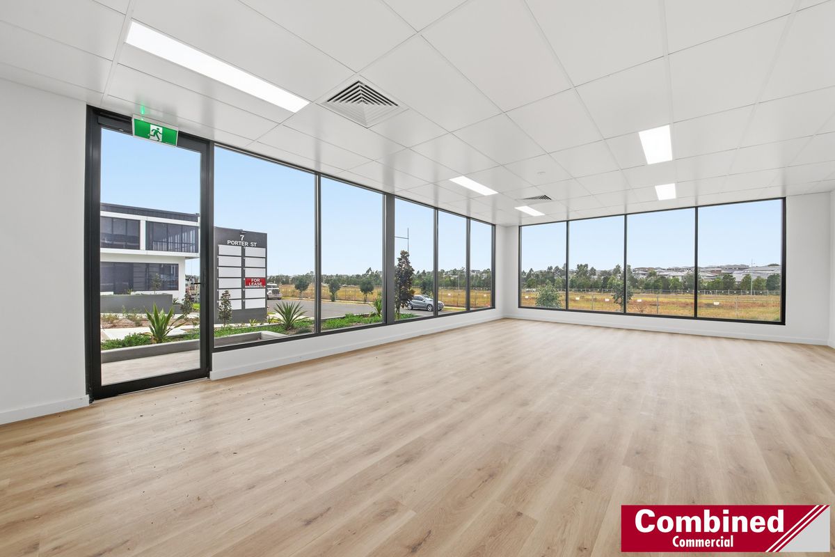 8 / 30 Southwell Road, Oran Park