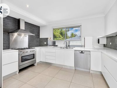 11 Leysdown Avenue, North Rocks