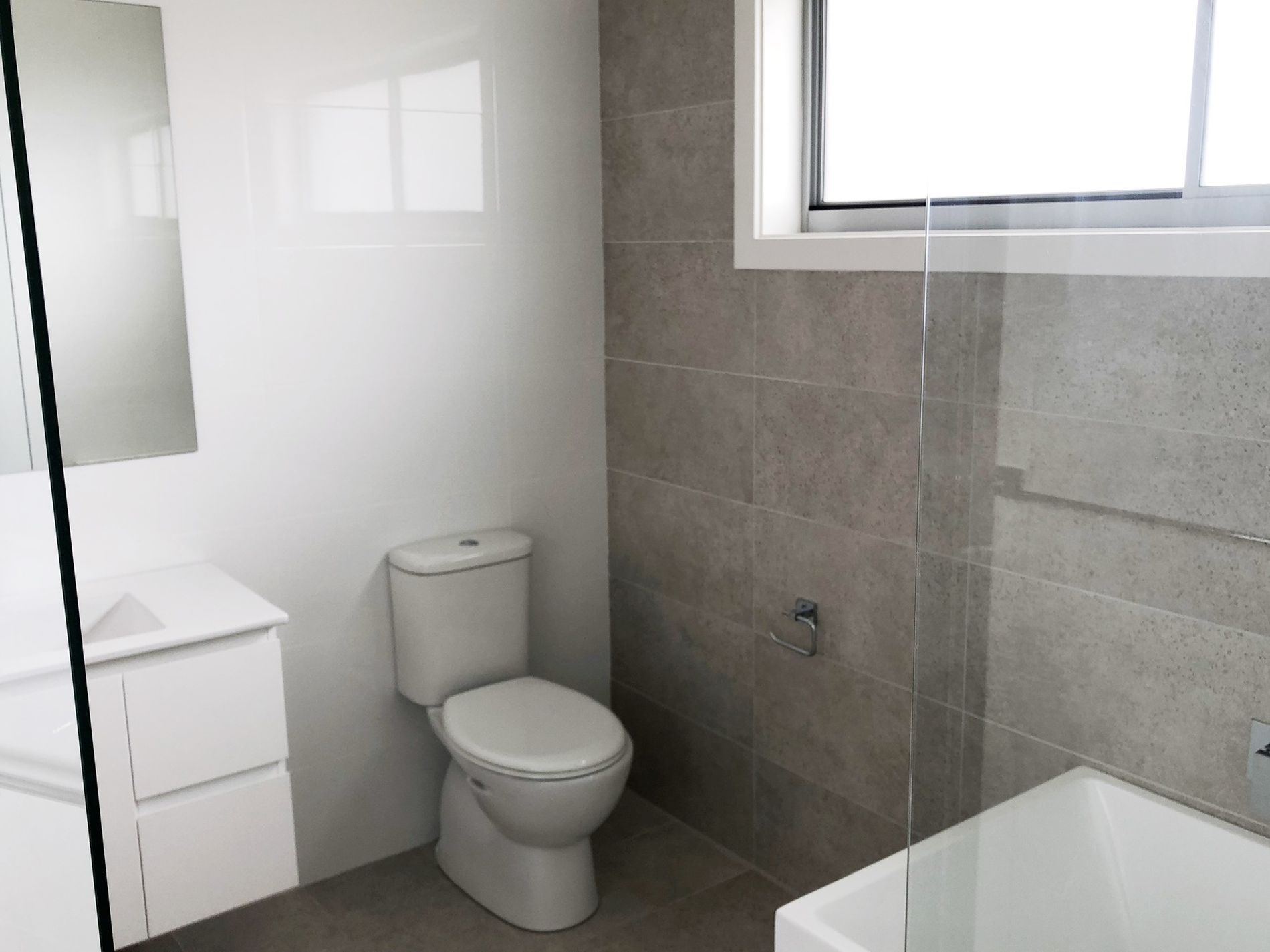 1 / 33 Caravel Crescent, Shell Cove