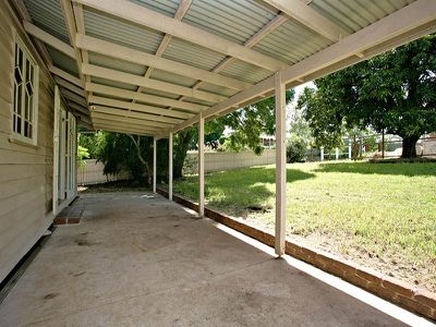 35 Chermside Rd, Eastern Heights