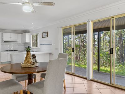 520 Monkey Mountain Road, Morton