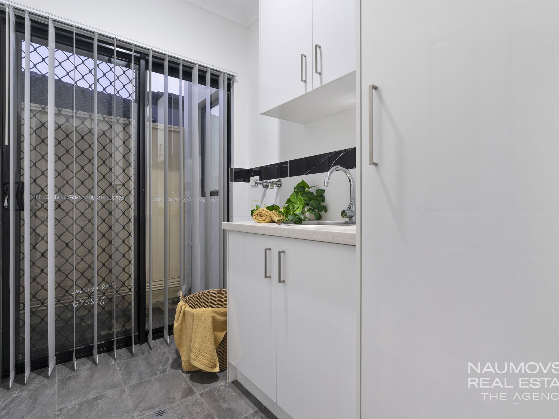 11B Harris Way, Nollamara