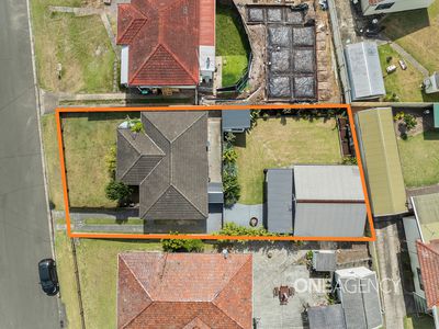 4 Carinmoney Avenue, Warilla