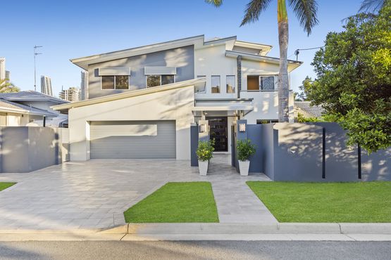 20 Blondell Avenue, Surfers Paradise