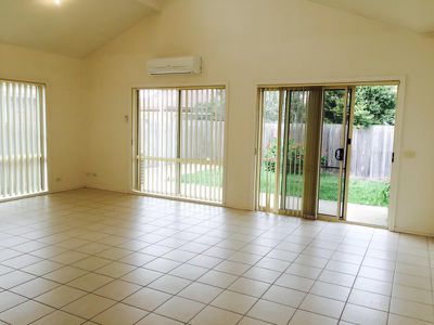 Unit 1 / 17 Minogue Crescent, Hoppers Crossing