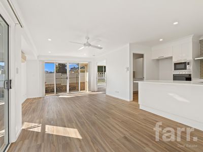 9 / 11 Eden Court, Nerang
