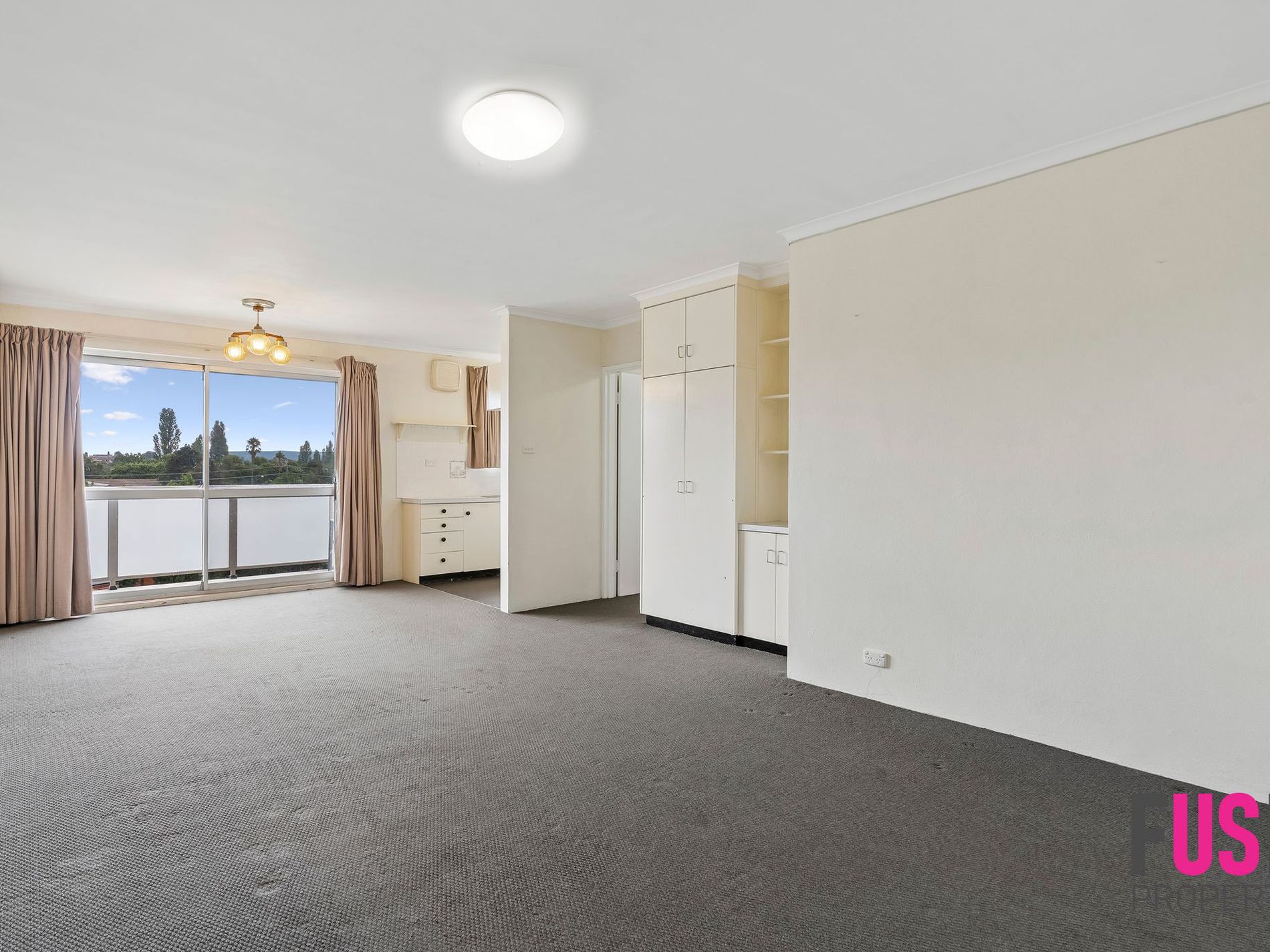 15 / 30 Trinculo Place, Queanbeyan East