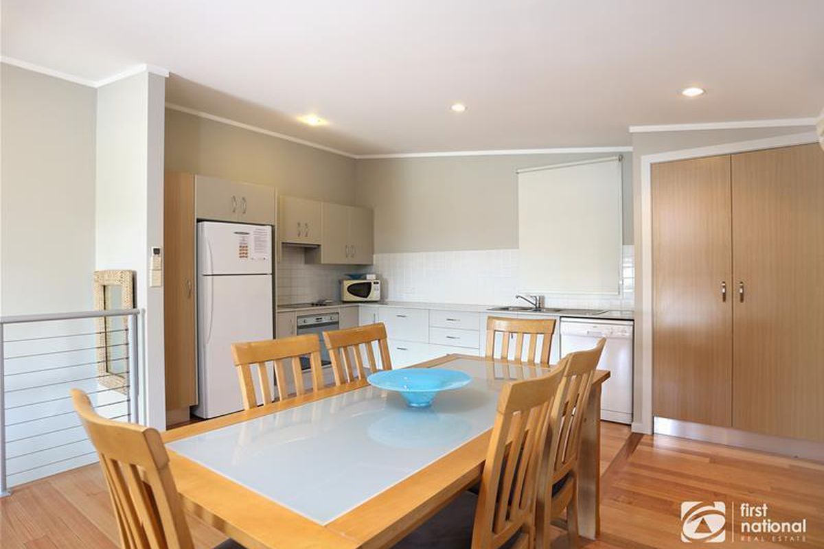 1 / 6 Bay Street, Angourie