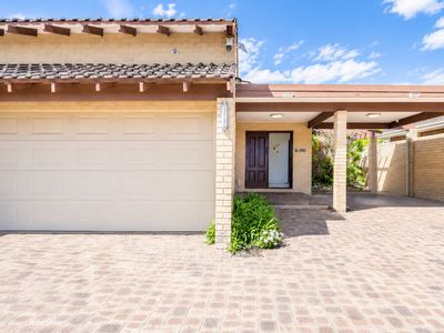 5 Lakeside Road, Churchlands