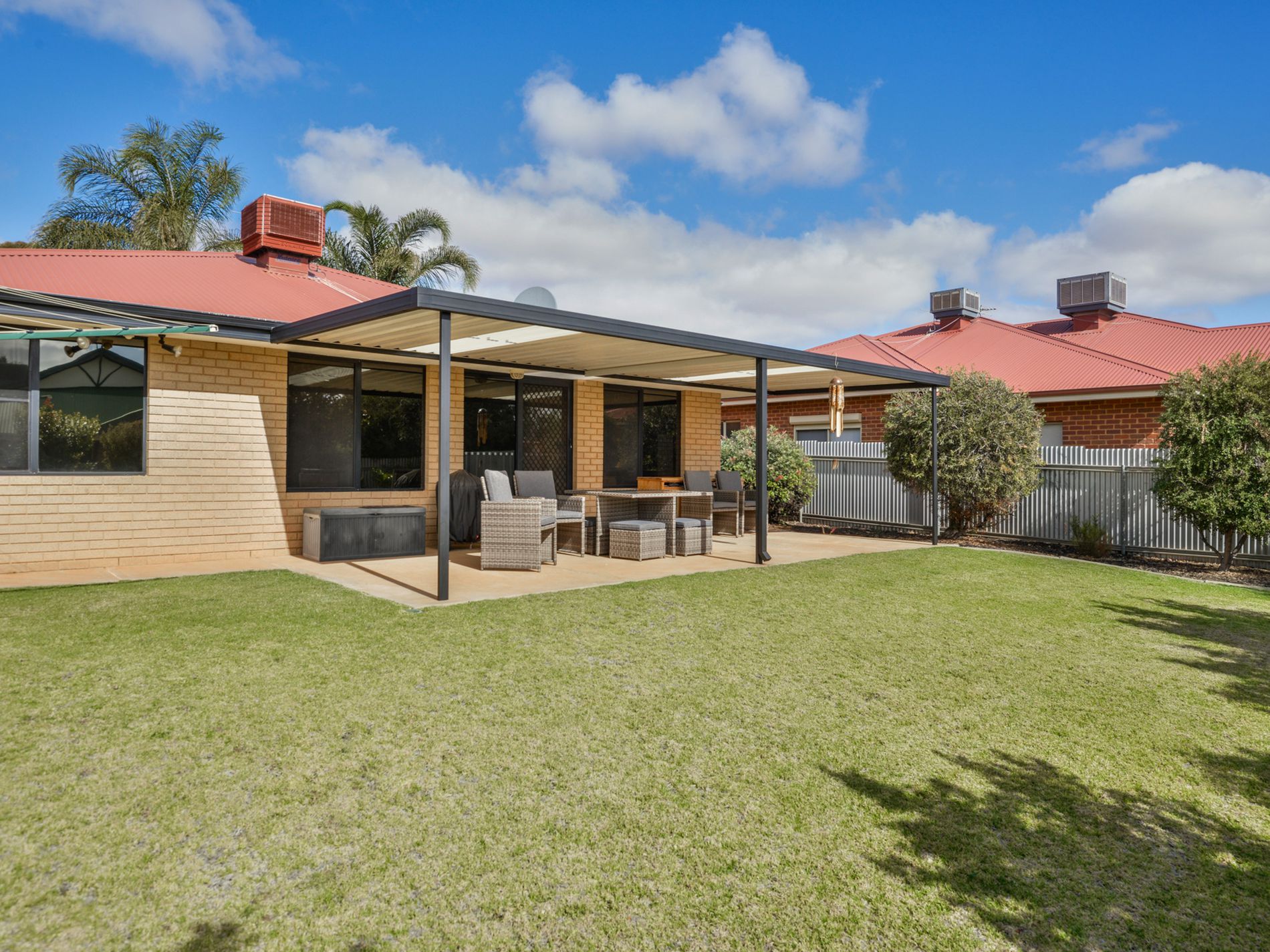 31A Longmore Parade, Broadwood