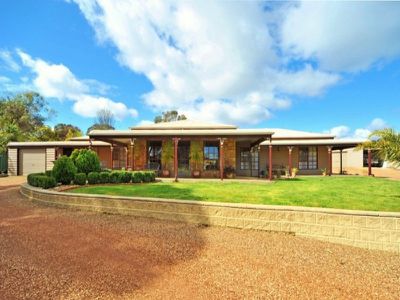 17 McInnes Street, Big Hill