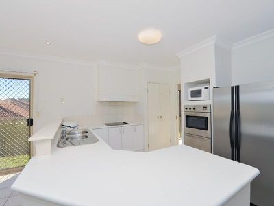 53 Coventry Circuit, Carindale