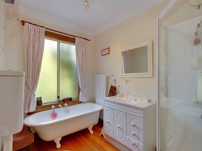 109 Missing Link Road , Wattle Grove