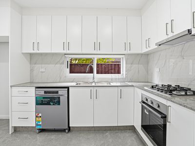29A Elizabeth Crescent, Kingswood
