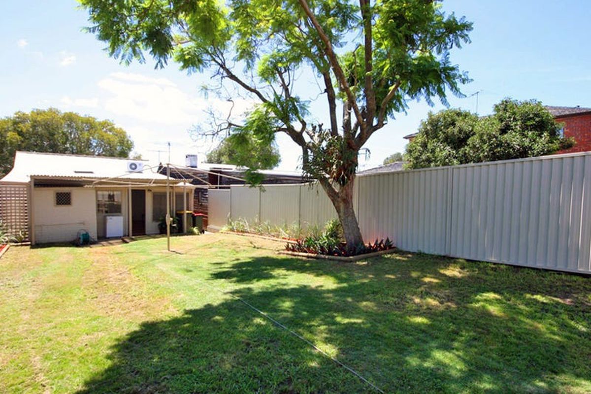 44 Wellbank Street, Concord