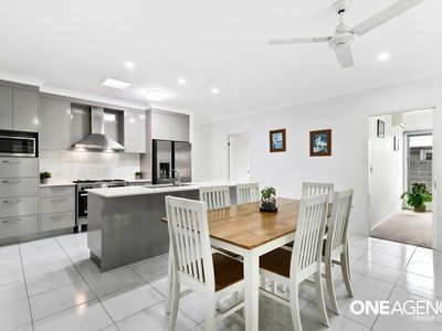 1 Jordan Close, Urangan