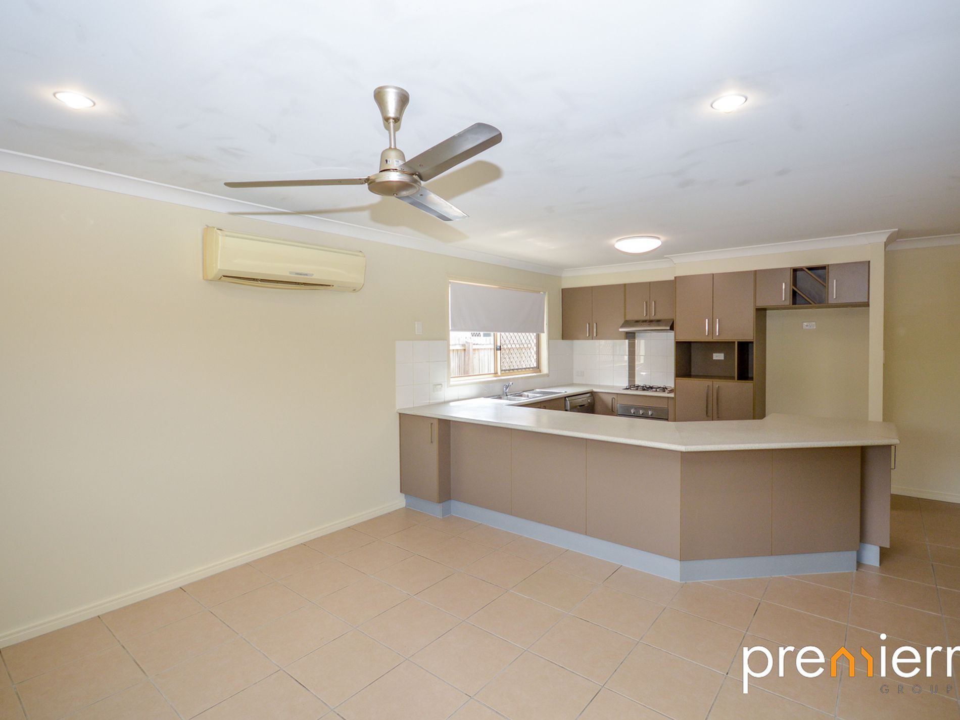 19 Doorey Street, One Mile