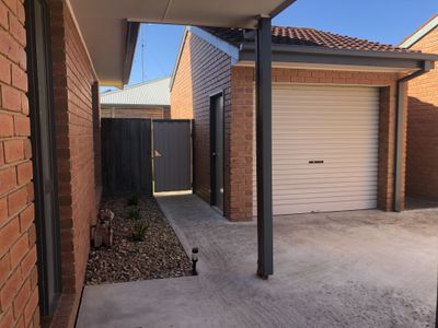 5 / 1A Fairview Street, Belmont