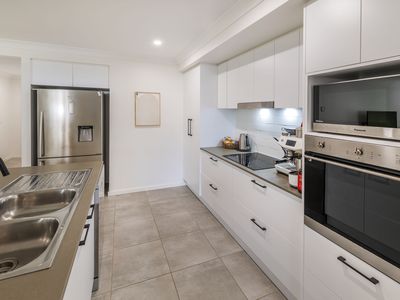 12 Whitehaven Crescent, Woolgoolga