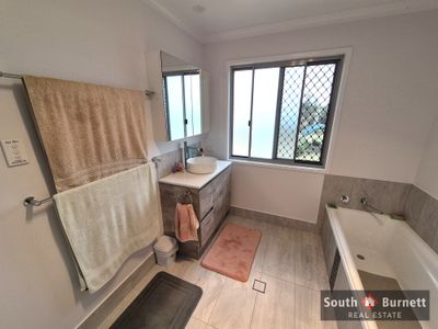 5 Nagel Court, Murgon