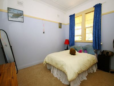 42 HENRY STREET, Gunnedah